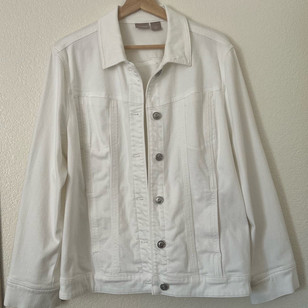 Chico's Size‎ 3 White Jean Jacket, Stretch Cotton Blend, Versatile